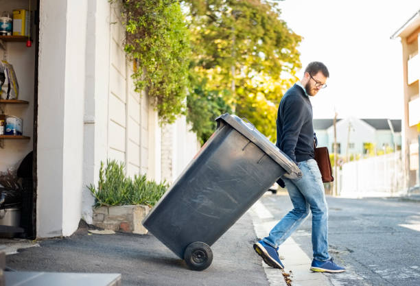 Best Yard Cleanup Services  in Jeffersonville, OH